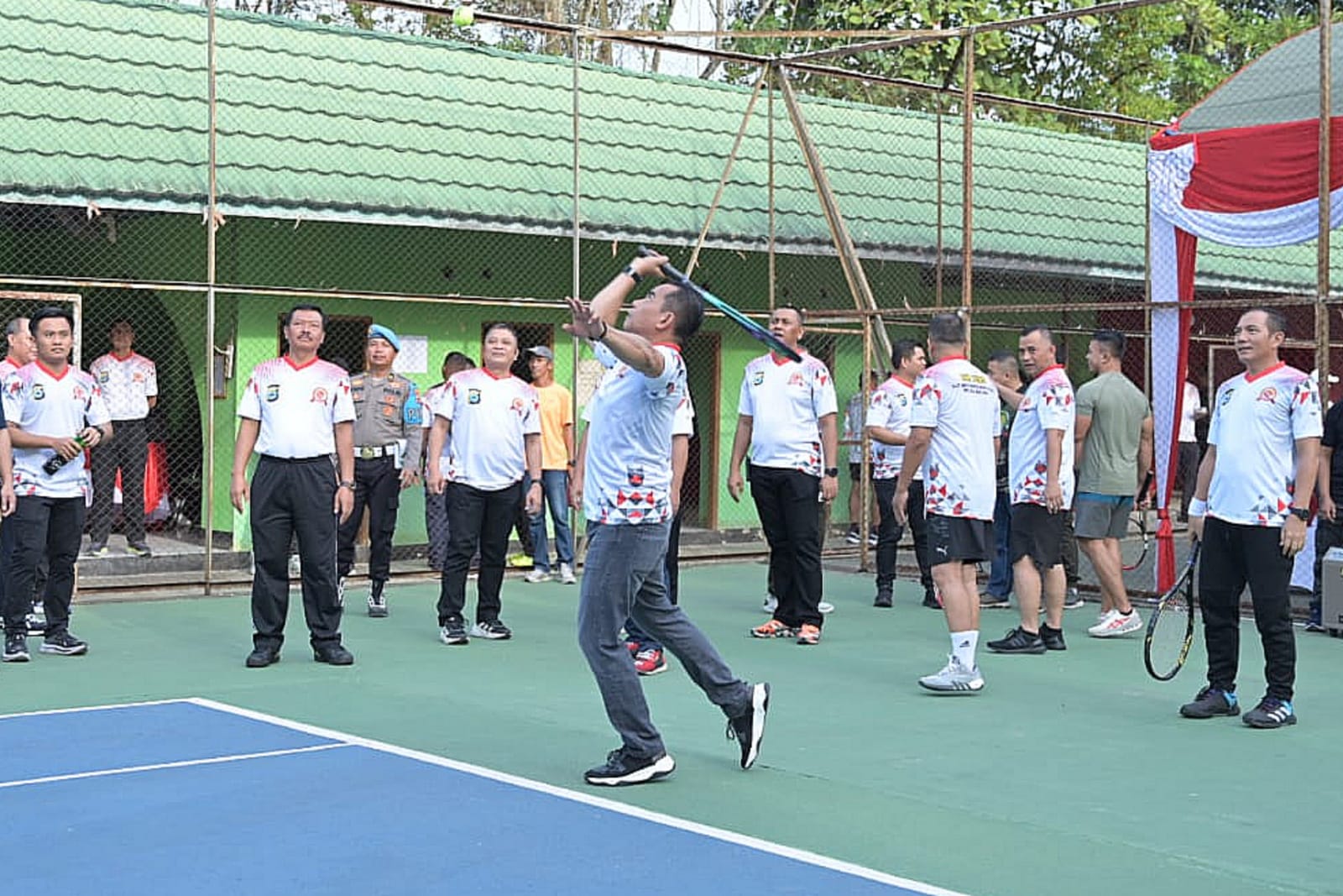 51 Tim  Berlaga  Rebut Piala Kapolda di Ajang Tenis Lapangan HUT ke 77 Bhayangkara
