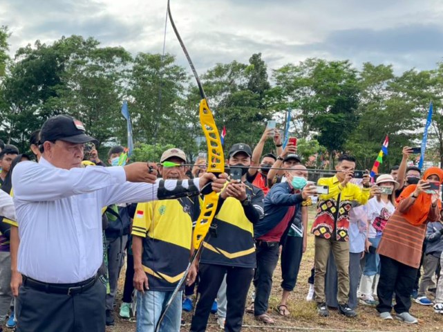 Dispora Kalsel Gelar Festival Panahan Paman Birin Cup 2023