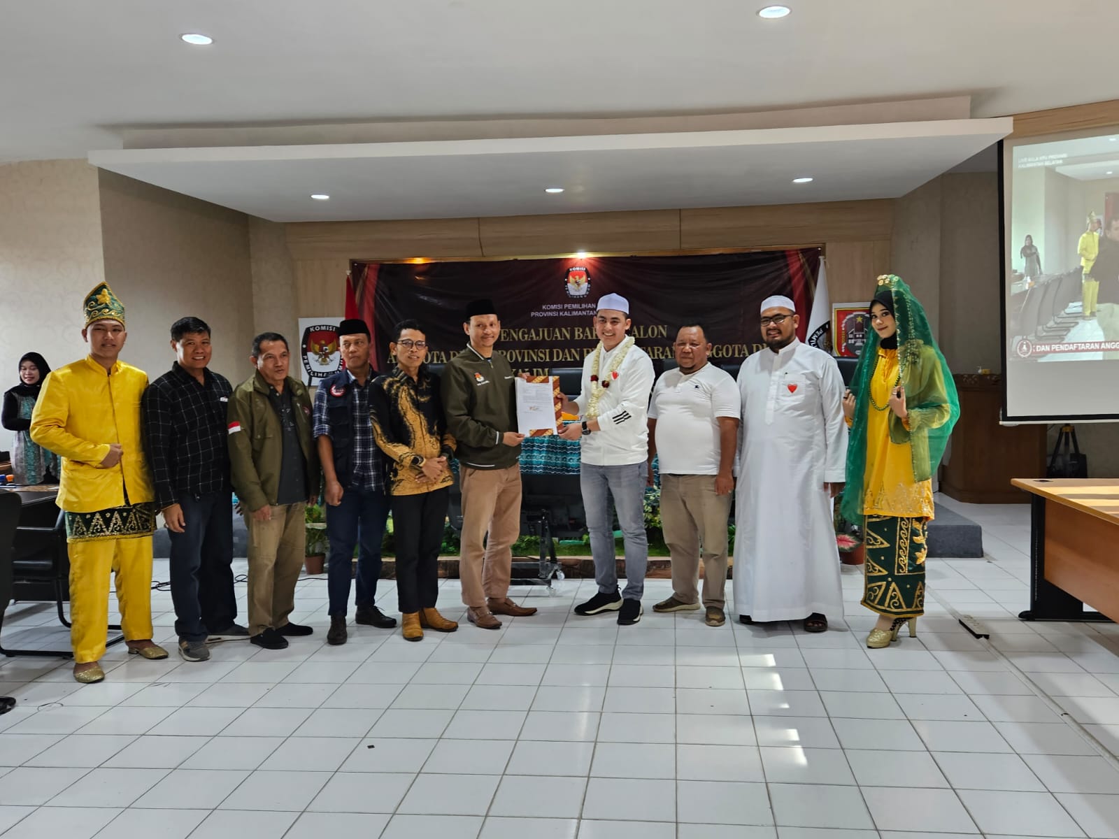 Mewakili Anak Muda, Dayat EL Resmi Daftar DPD RI Dapil Kalsel