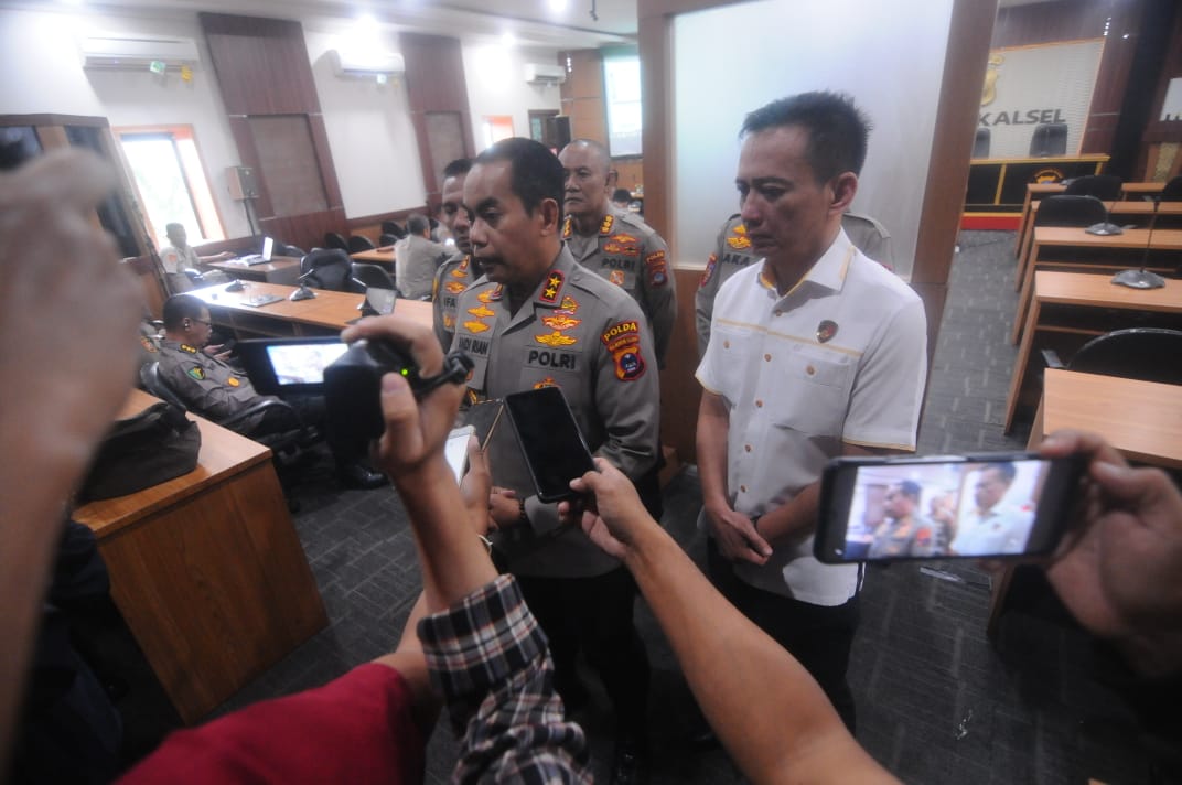 Humas  PT JGA Diduga Beri Perintah Membunuh Sabriansyah, Kapolda Kalsel  Minta Lima Pelaku Lain Serahkan Diri atau Diambil Tindakan Tegas