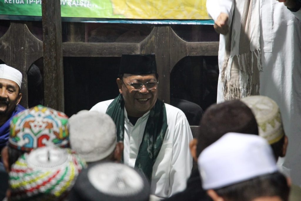 Gubernur Kalsel Sahur Bersama Warga Desa Sungai Halang dan Sungai Landas