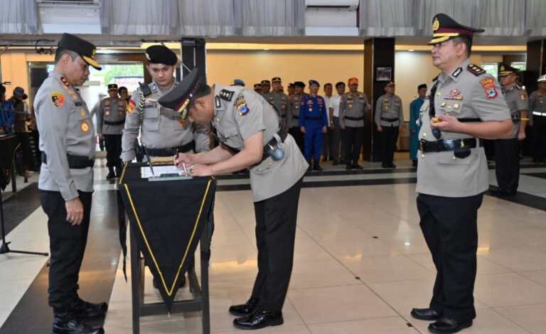 Kapolda Kalsel Ganti 4 PJU dan Kapolres