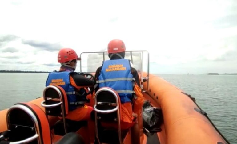 Seorang Nelayan Diduga Tenggelam Di Muara Sungai Bangkalan, Masih Dalam Pencarian Tim SAR