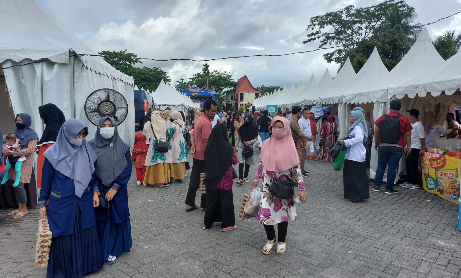 Tekan Inflasi- Disdag Kalsel Gelar Operasi Pasar Komoditi Beras Di Banjarmasin