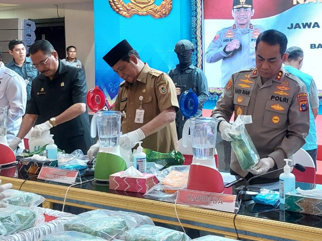 Polda Kalsel Musnahkan 35 Kg Sabu-sabu Barbuk Jaringan Internasional