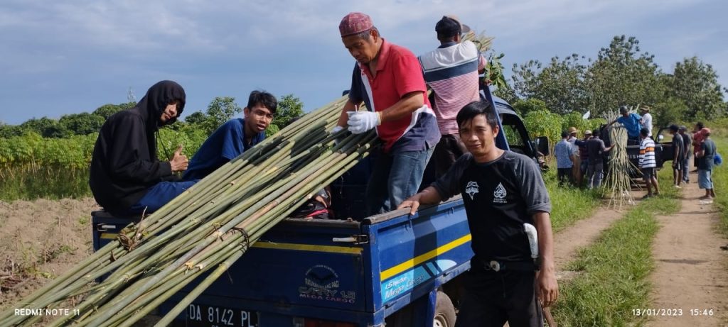 Jelang Haul Guru Sekumpul ,Warga Keramat Martapura Gotong Royong Bersihkan Kampung