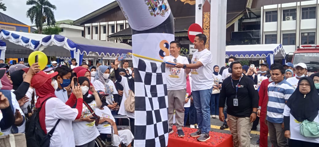 Jalan Sehat dan Senam Bersama Mandiri Taspen