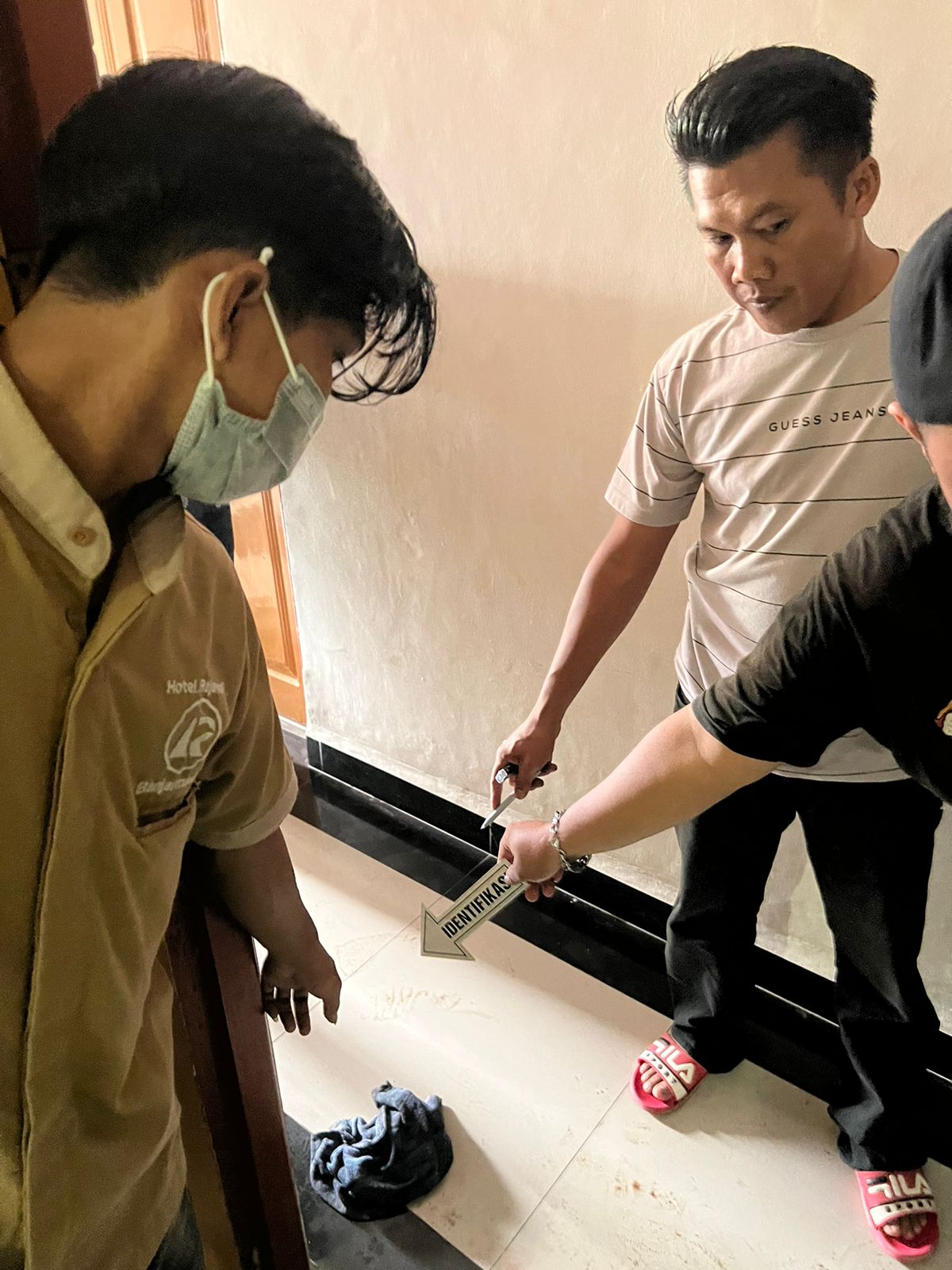 Seorang Wanita Ditemukan Bersimbah Darah di Kamar Hotel Pelangi Banjarmasin