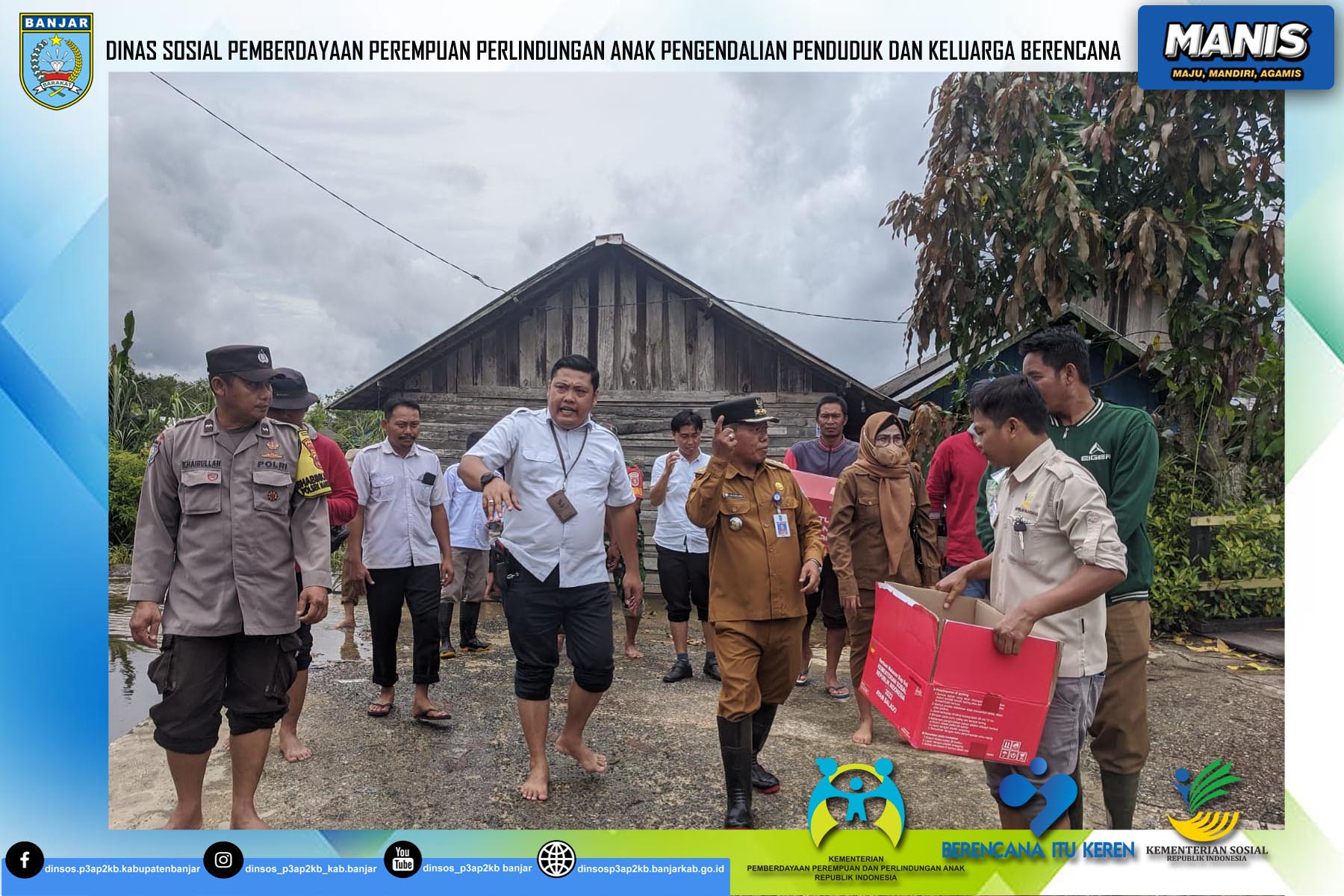 Korban Banjir Di Martapura Timur Terima Bantuan Dari Kemensos Dan Dinsos P3AP2KB