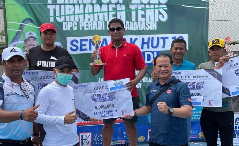 Tim PTP Kemenkumham Kalsel Sabet Juara I Tenis Peradi Cup 2023