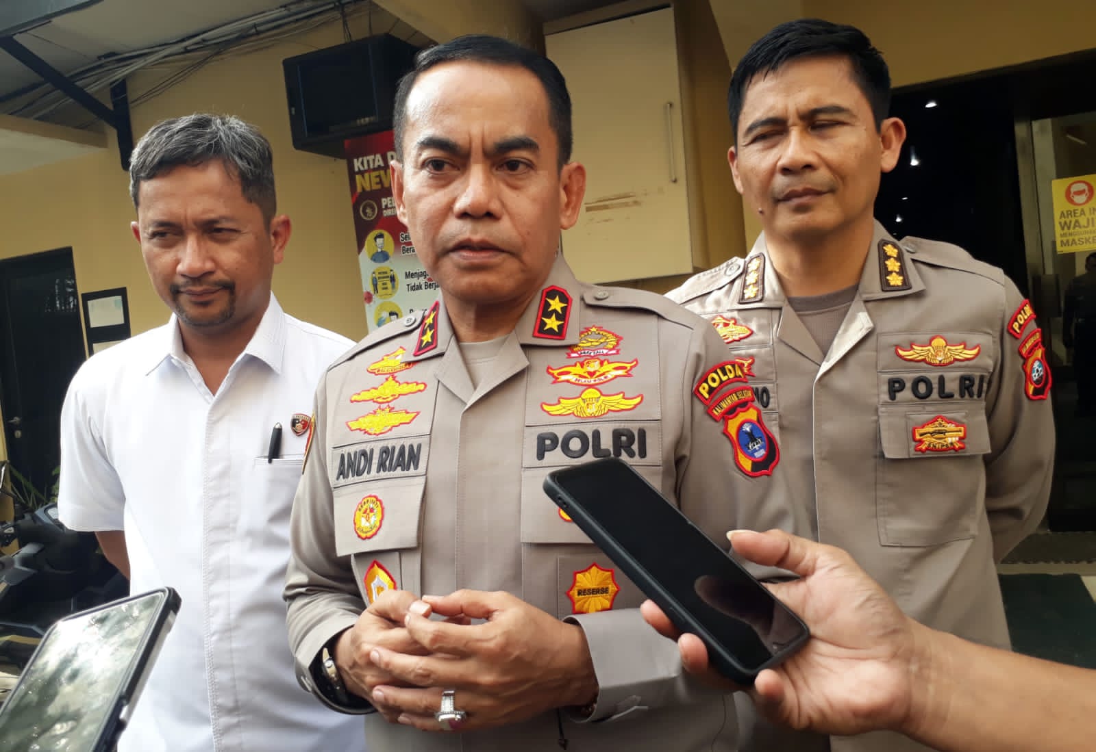 Diduga Serangan Jantung, WNA Asal Vietnam Meninggal Di Atas Kapal Perairan Tabanio