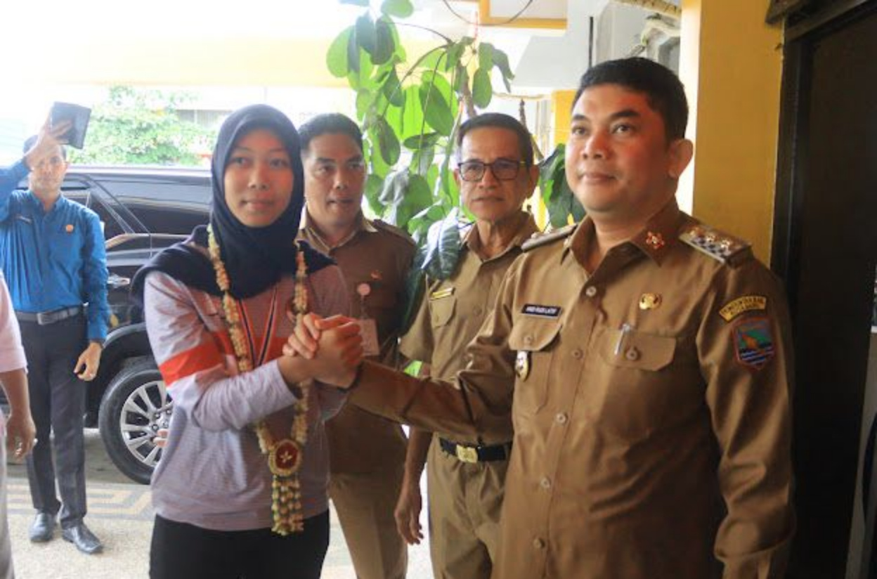 Raih Juara II  UCI XCO Woman Junior 2023 Thailand,  Atlet Balap Sepeda Kotabaru Yunia Anggeli Harumkan Banua