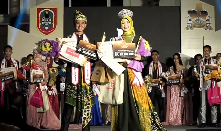 Ridho Dan Nuria Dinobatkan Sebagai Putra Putri Pariwisata Kalsel 2023