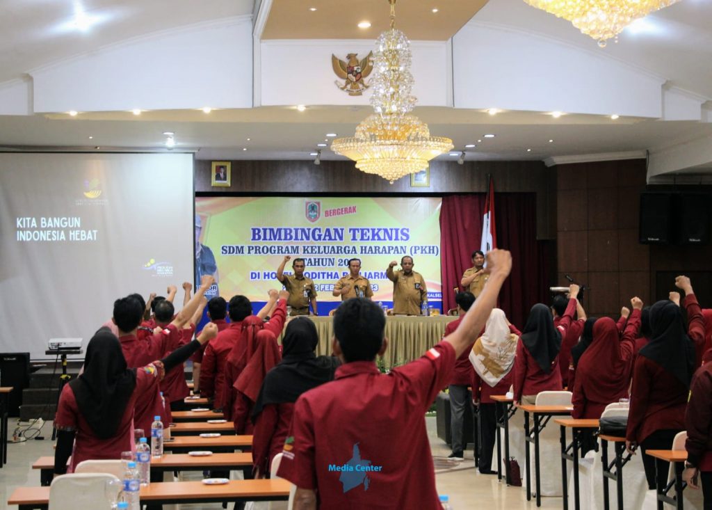 75 Pendamping Sosial Se-Kalsel Ikuti Bimtek SDM PKH