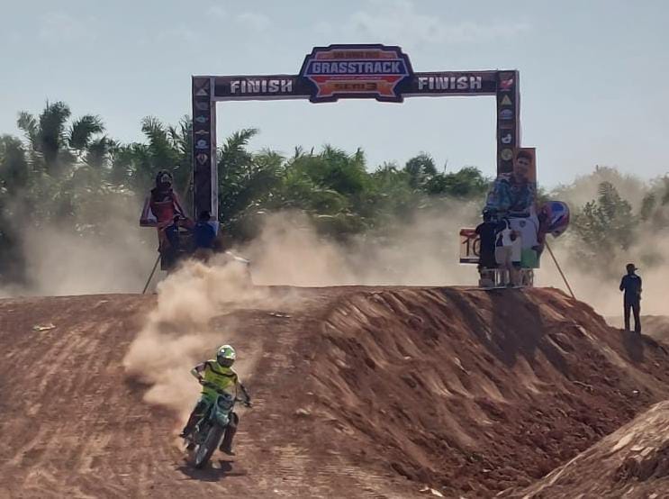 Sirkuit Jorong Saksi Ketangguhan Crosser Gasstrack Seri 3