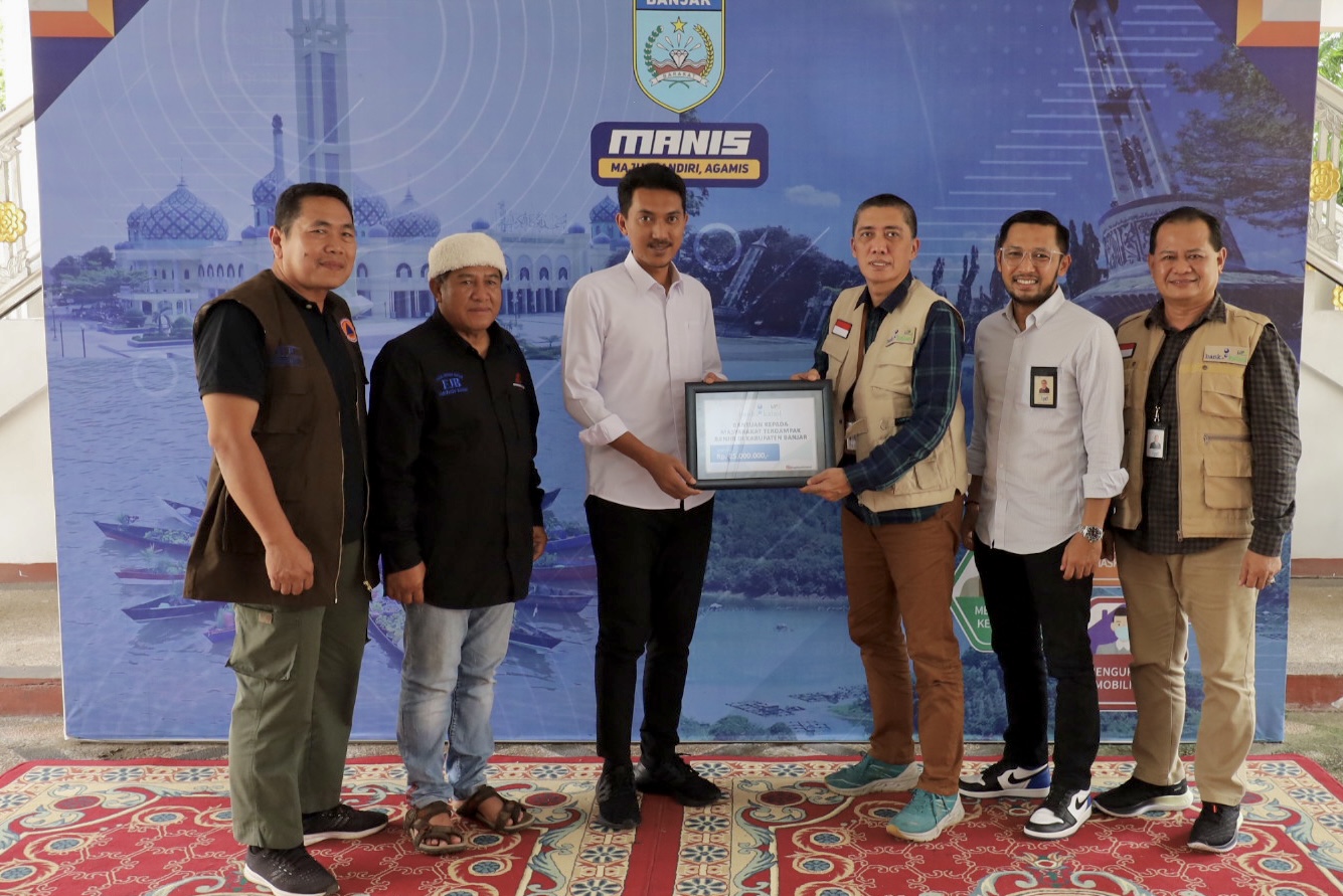 UPZ Bank Kalsel Berikan Bantuan Untuk Warga Terdampak Banjir di Kabupaten Banjar
