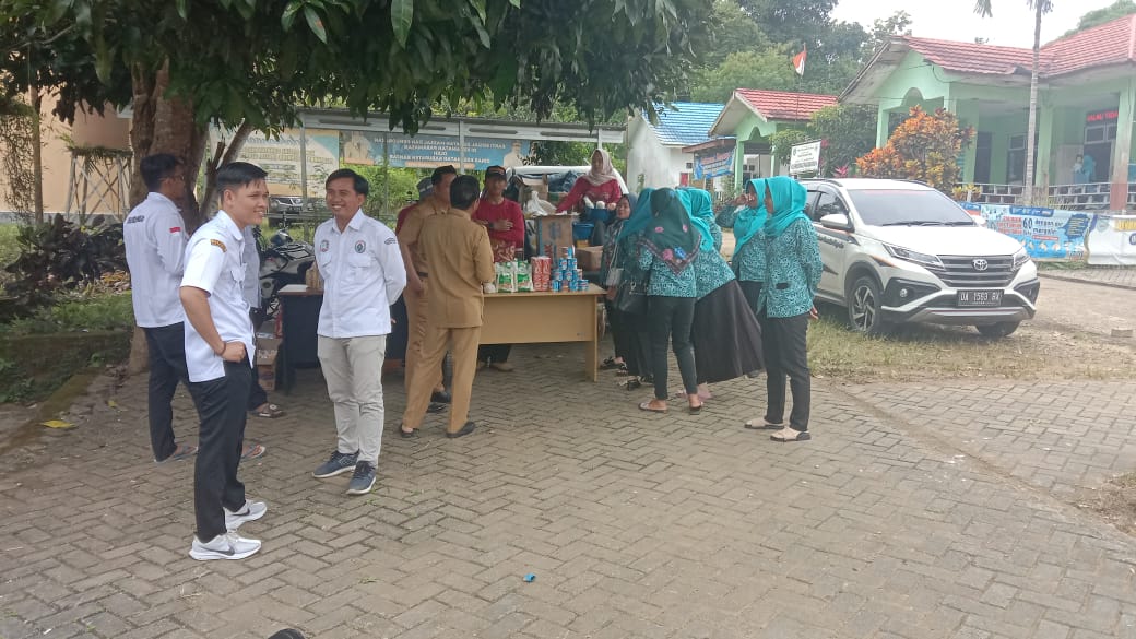 Pasar Murah di Kecamatan Paramasan Sepi Pembeli