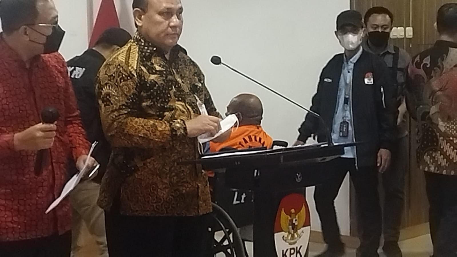 KPK Blokir Rekening Gendut Lukas Enembe