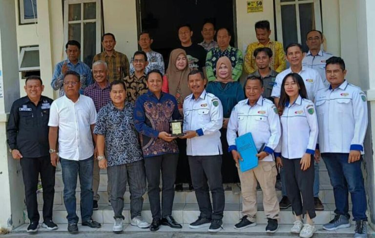 Komisi III DPRD Batola Lakukan Studi Komparatif ke-LPPL Radio H2FM Pulpis