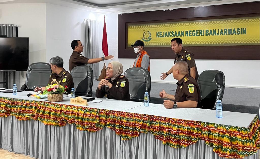 Dijerat Pasal Berlapis, Lian Silas Ayah Gembong Narkotika Fredy Pratama Diancam 20 Tahun Penjara