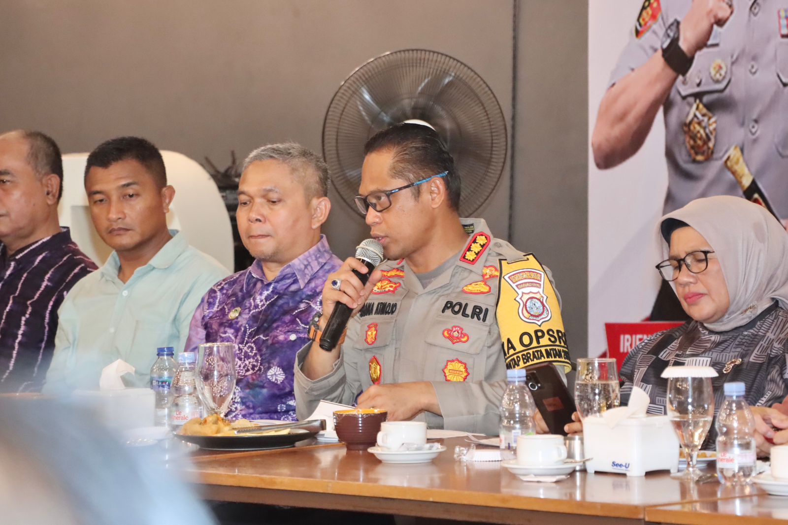 Gelar “Ngupi Bekisahan”, Polresta Banjarmasin Berharap Pemilu 2024 Berjalan Damai dan Sejuk