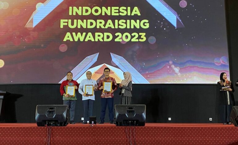 Prestasi Rumah Zakat Raih Lima Penghargaan Indonesia Fundraising Award 2023