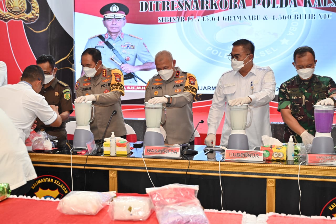 17 Kilogram Sabu Pengungkapan Jaringan Internasional Dimusnahkan