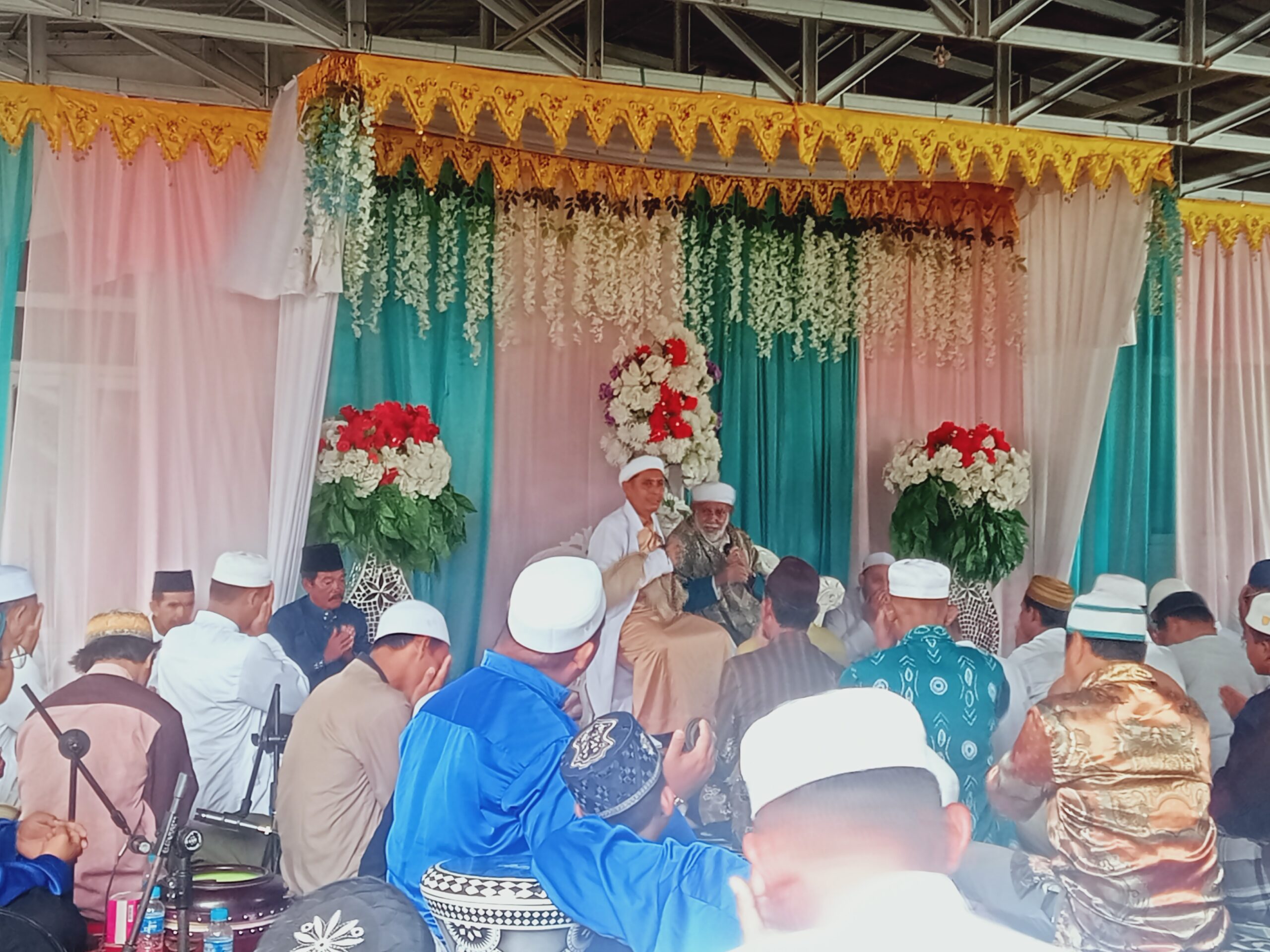 Ribuan Jemaah Hadiri Peringatan Isra Mi’raj Di Majelis Thoha 77, Kehadiran Pj Bupati Batola Disambut Hangat