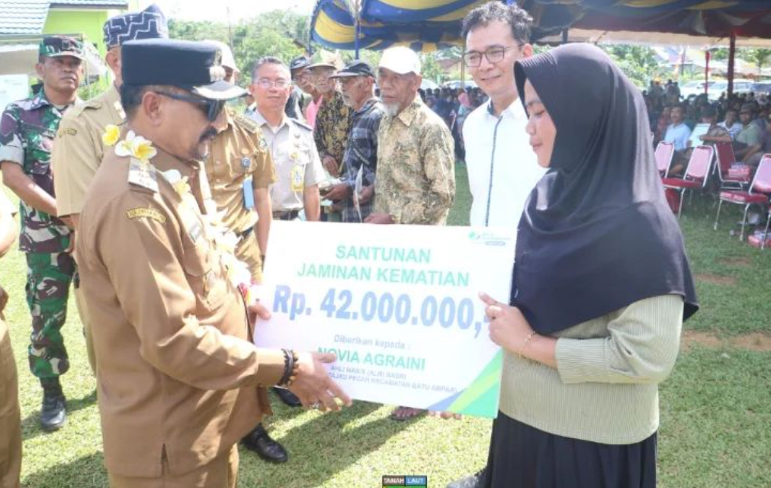 Ahli Waris Kades Tajau Pecah Terima Santunan Jaminan Kematian