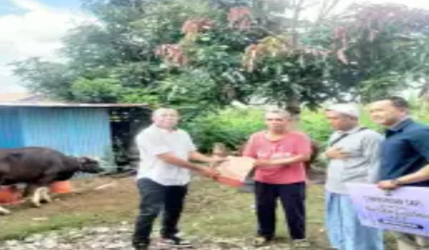 Kapolda Kalsel Sumbang Sapi untuk Haul ke 4 Guru Zuhdi