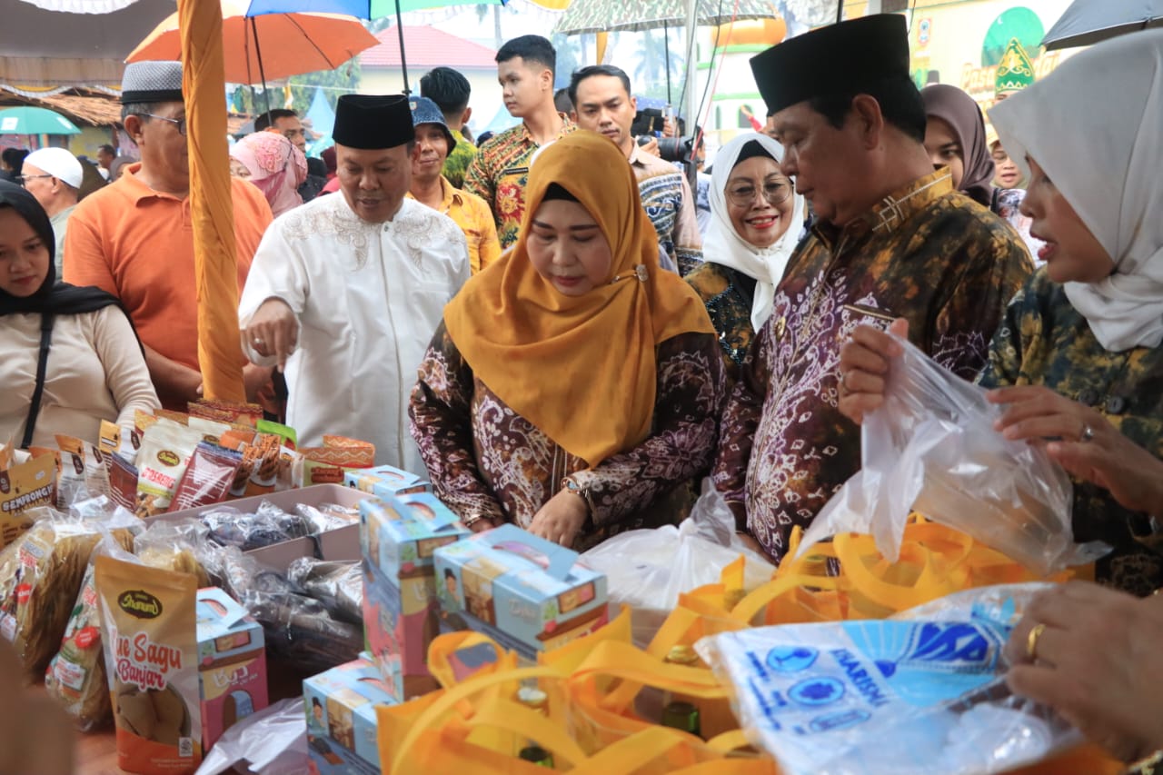 Gubernur Kalsel Sebut Pasar Wadai Ramadan Penggerak Ekonomi Masyarakat