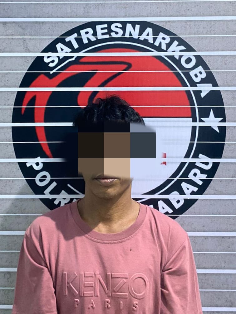 Satresnarkoba Kotabaru Tangkap AR Karena Edarkan Narkoba