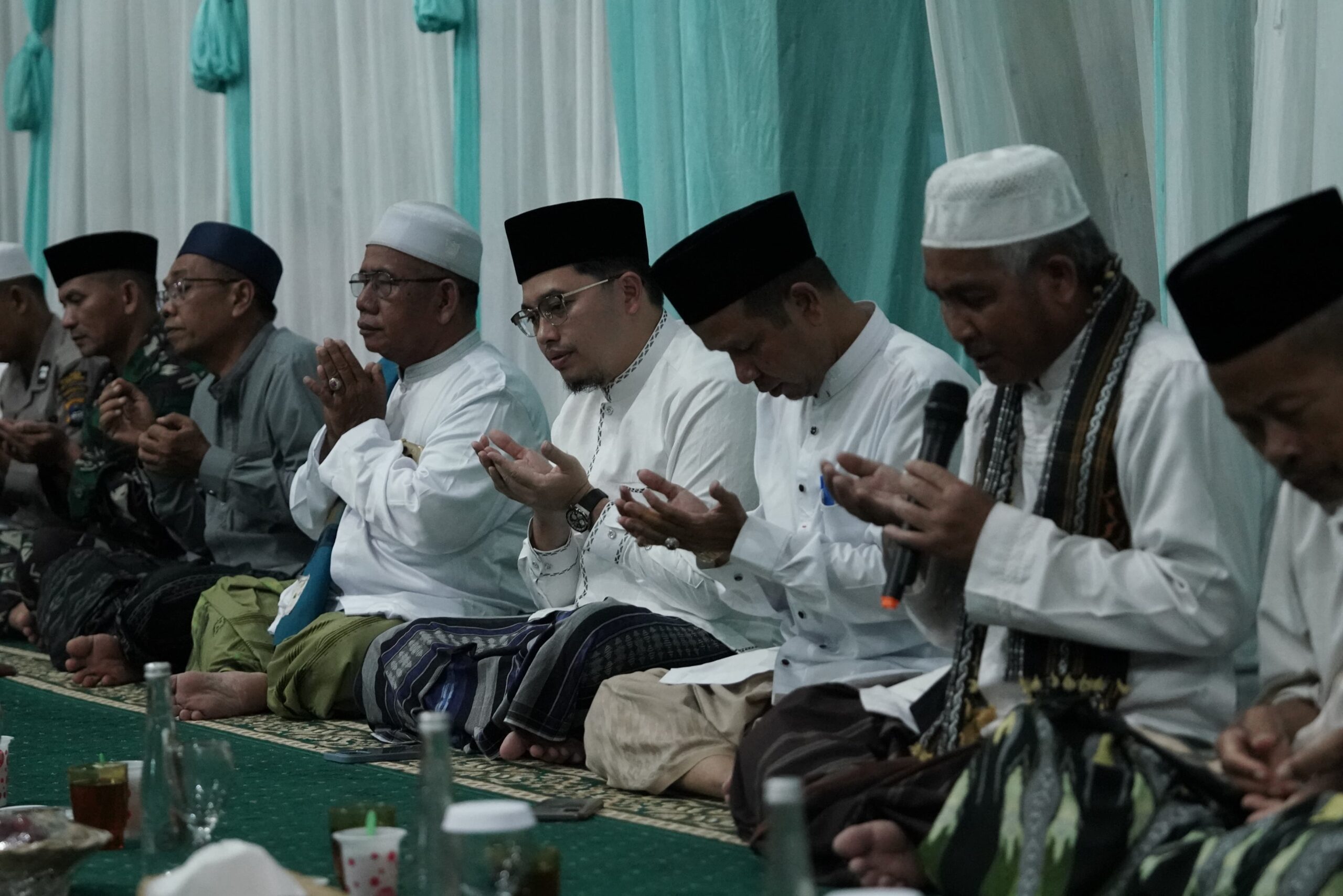 Bupati HST Safari Ramadan di Desa Banua Rantau