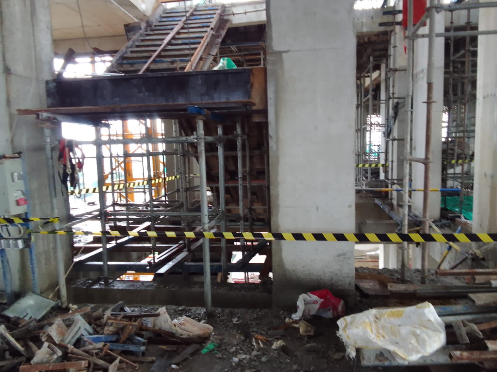 Buruh Tewas Ditimpa Pelat Bondek Proyek RS Amanah Banjarmasin