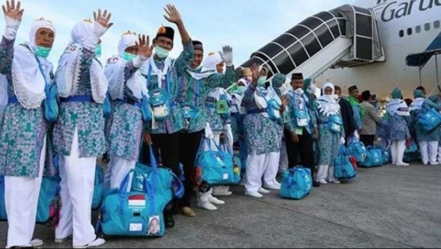 12 Mei 2024 Kloter 1 Jamaah Haji Embarkasi Banjarmasin Diberangkatkan