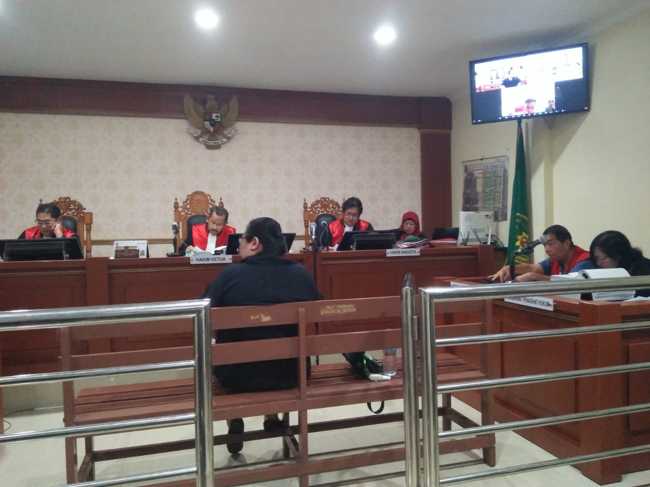 Kasus TPPU: Terungkap Peran Keluarga Terdakwa dalam Bisnis Haram