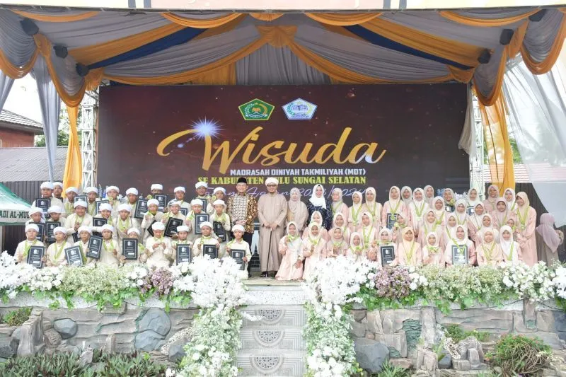 Masyarakat Kabupaten HSS Diajak Mencintai Al Qur’an