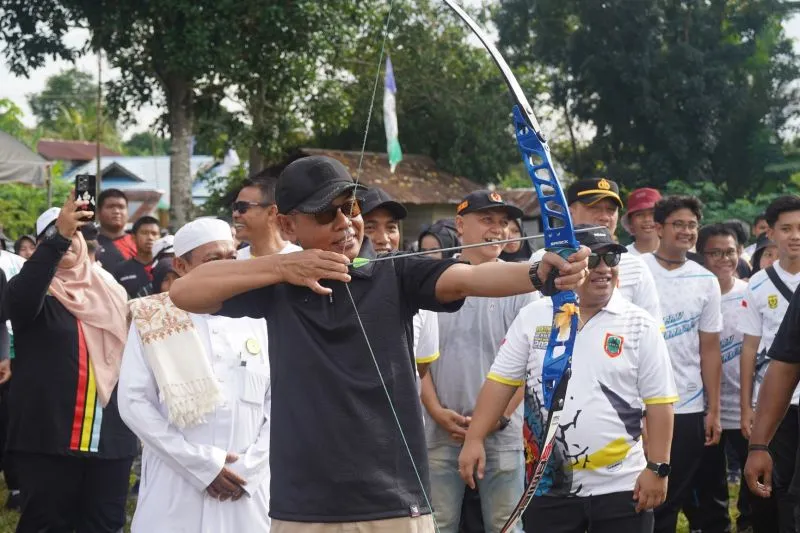 Sekda HSS Buka Festival Panahan Junior Paman Birin Cup 2024