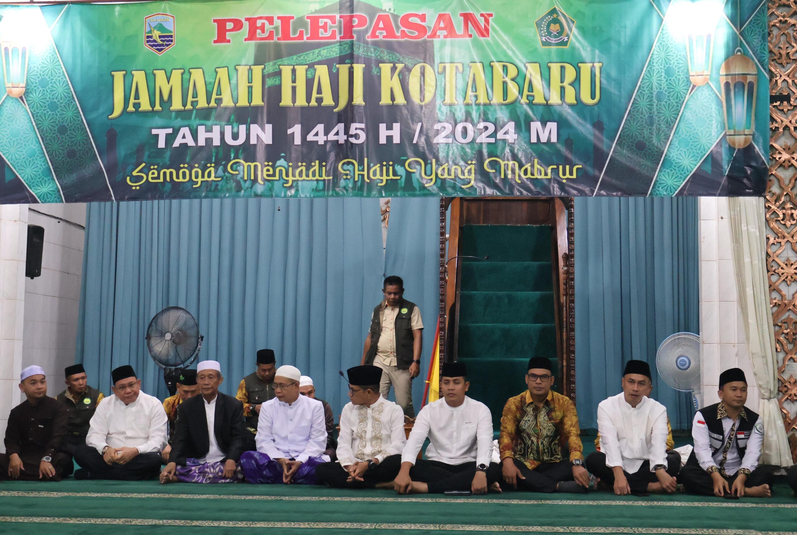 Bupati Kotabaru Melepas Jamaah Calon Haji Kloter 13