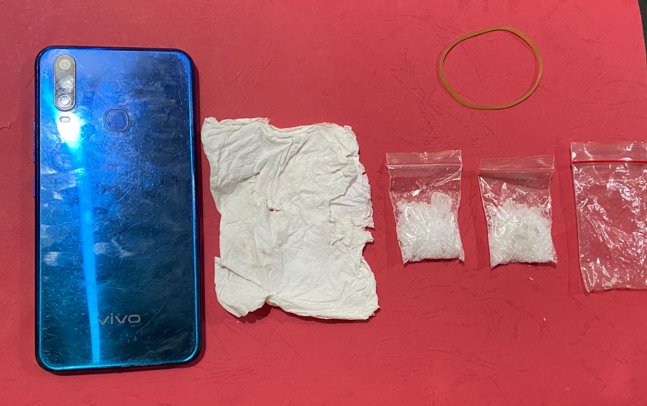 TIM GABUNGAN SAT NARKOBA DAN SAT POLAIRUD POLRES BATOLA UNGKAP KASUS PEREDARAN GELAP NARKOTIKA