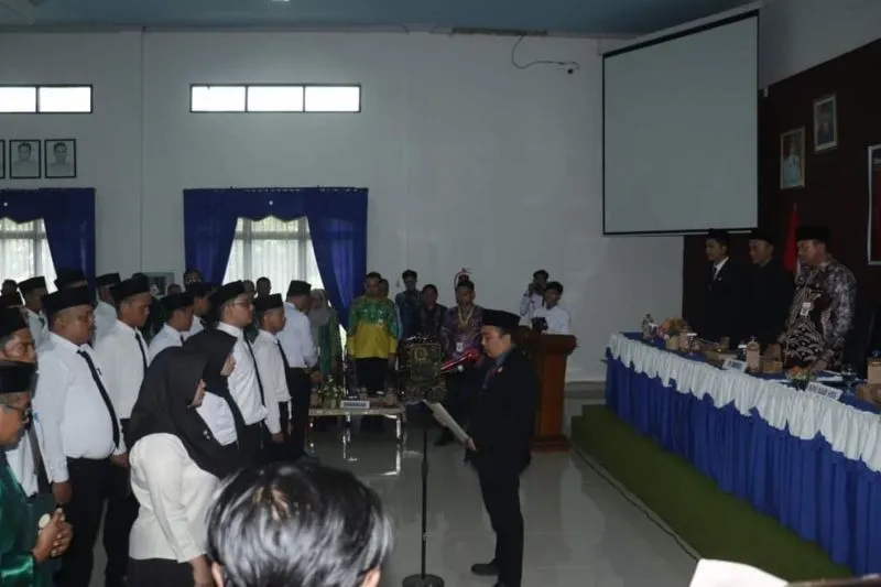 Pj Bupati HSS Hadiri Pelantikan 55 Anggota PPK