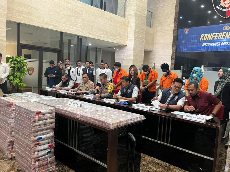 Bareskrim Ungkap Penipuan Data Email Kerugian Rp 32 Miliar