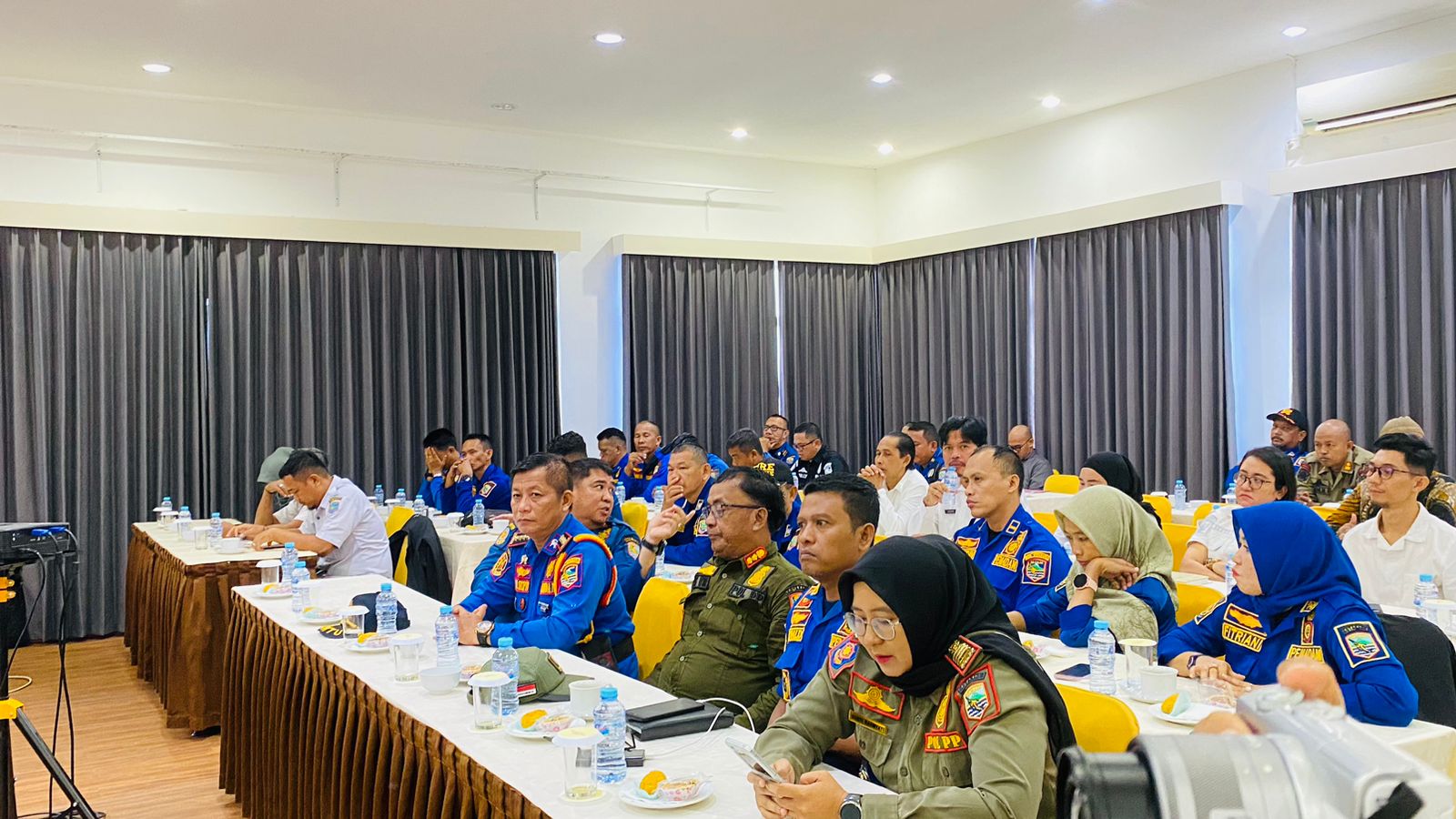 Petugas Diberi Pelatihan Penanganan Gigitan Ular Berbisa