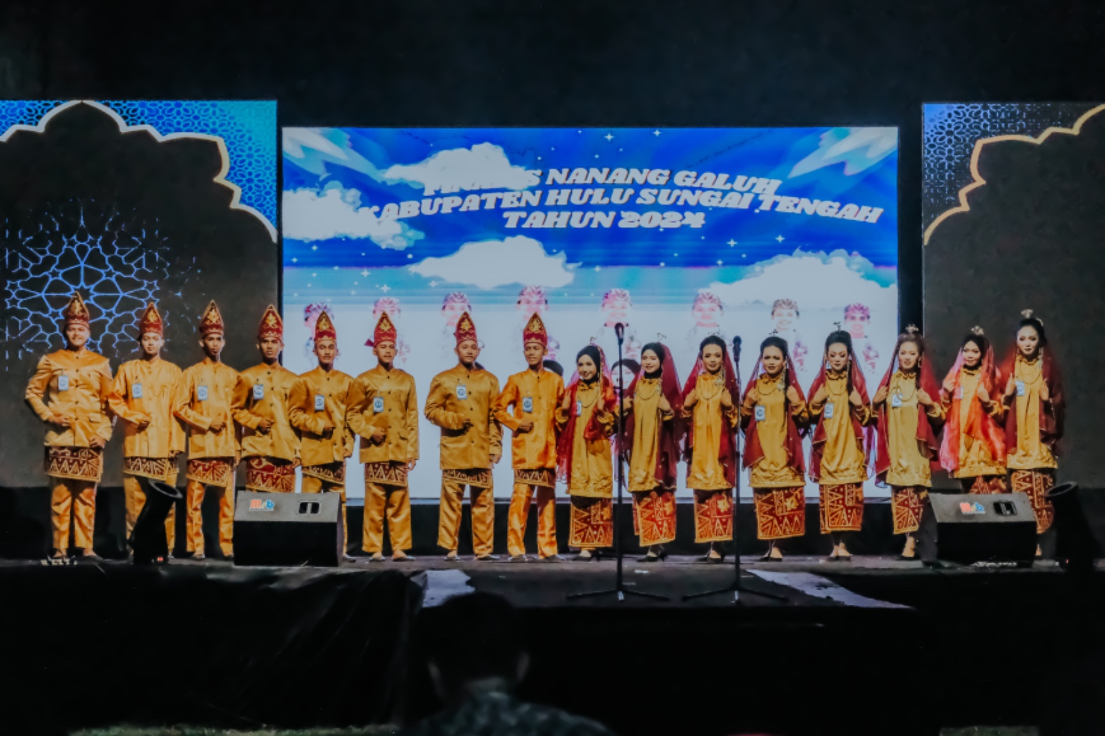 Irgi dan Mutia Ditetapkan Sebagai Nanang dan Galuh Kabupaten HST