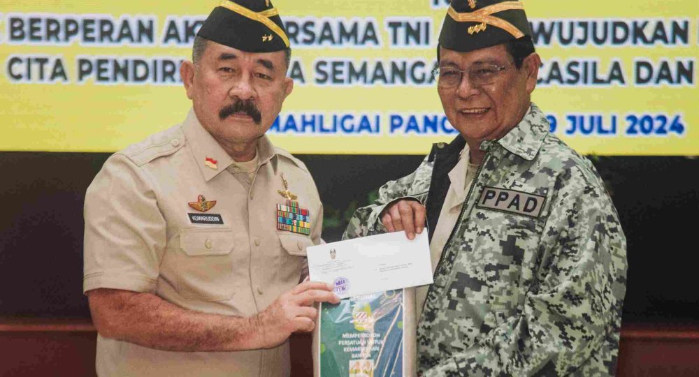 Gubernur Kalsel Jadi Anggota Kehormatan Persatuan Purnawirawan TNI AD