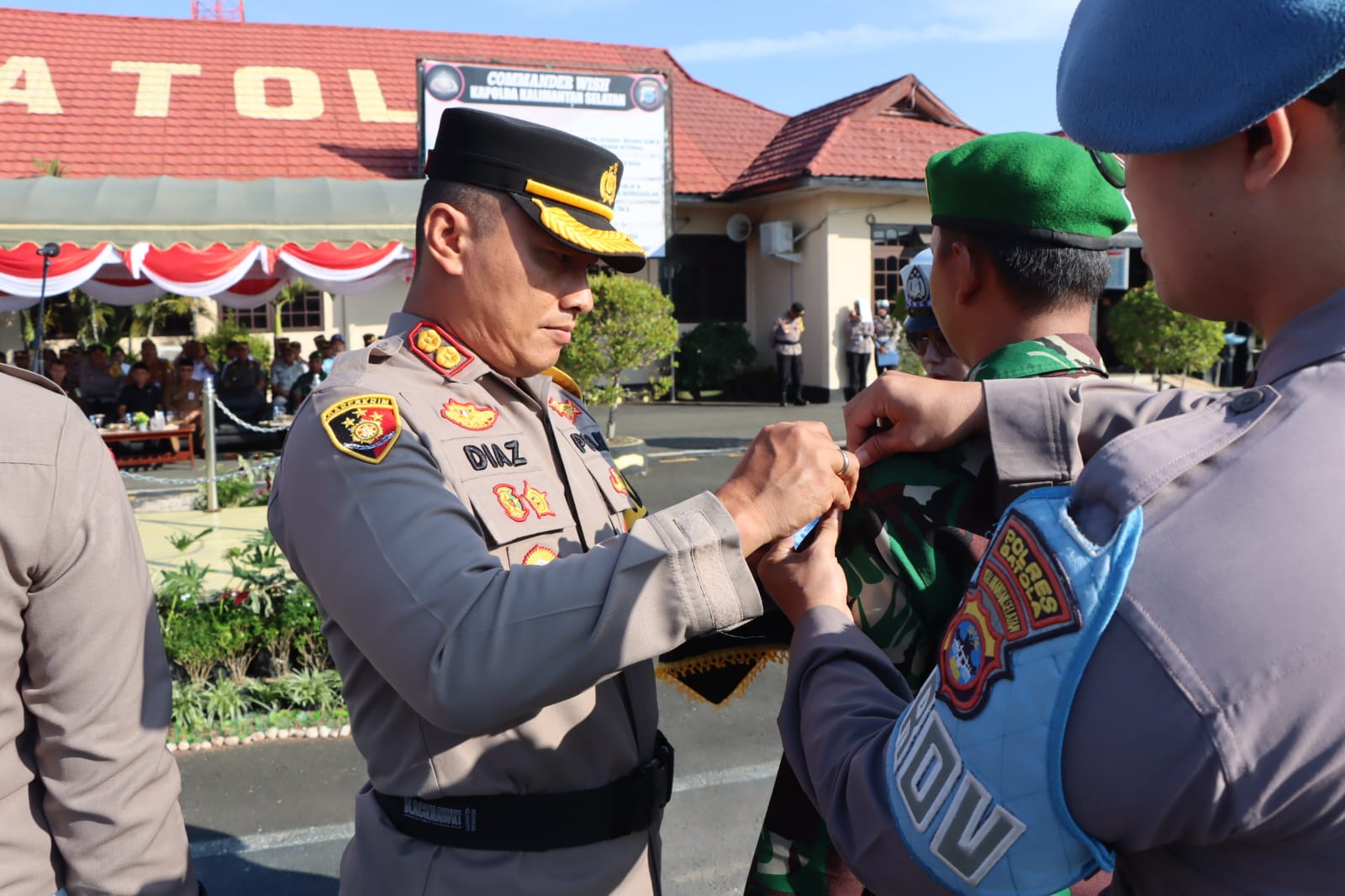 Kapolres Batola Pimpin Apel Gelar Pasukan Operasi Kepolisian Kewilayahan “Patuh Intan-2024”.