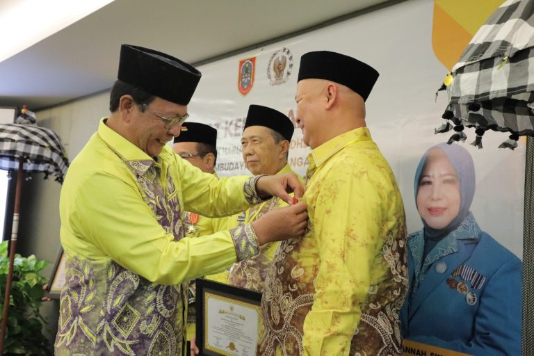 Paman Birin Apresiasi Peran DHD 45 Kalsel