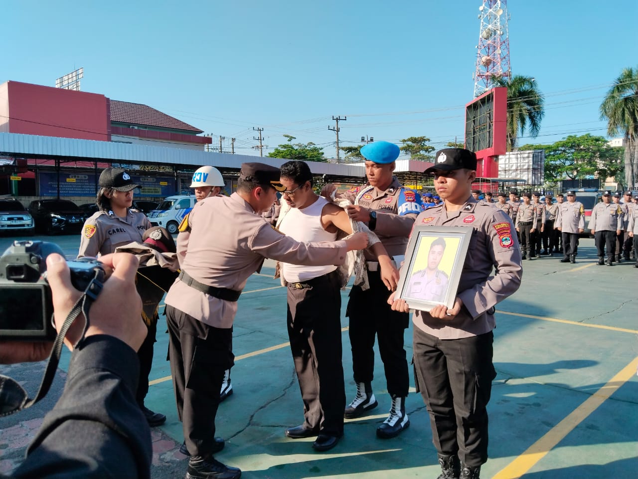 Terjerat Narkoba, Dua Polisi Banjarmasin Dipecat Tidak Hormat