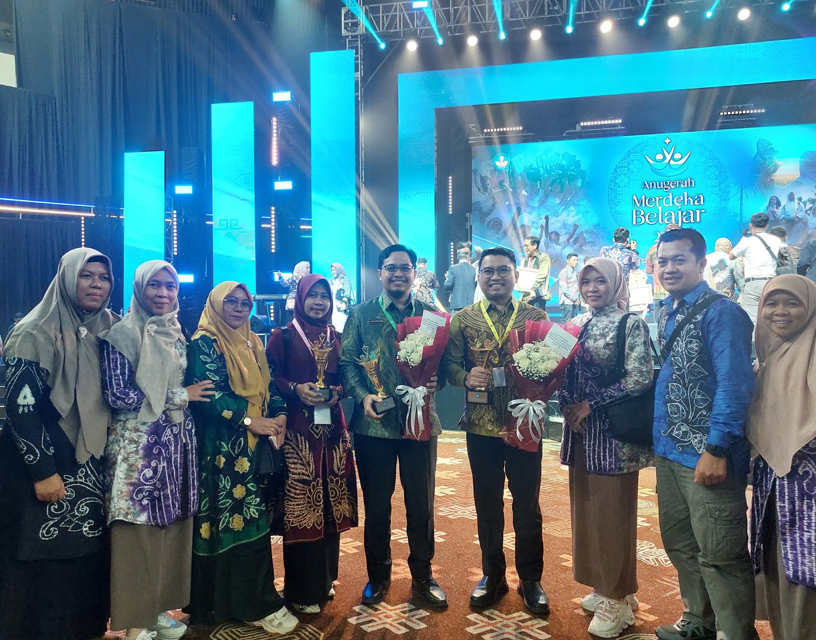 Bupati HST Terima Tiga Anugerah Merdeka Belajar 2024