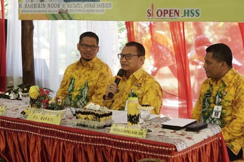 Pj Bupati HSS Membuka Rakortek Pengadaan Barang dan Jasa